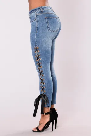 August Grommet Jeans - Light
