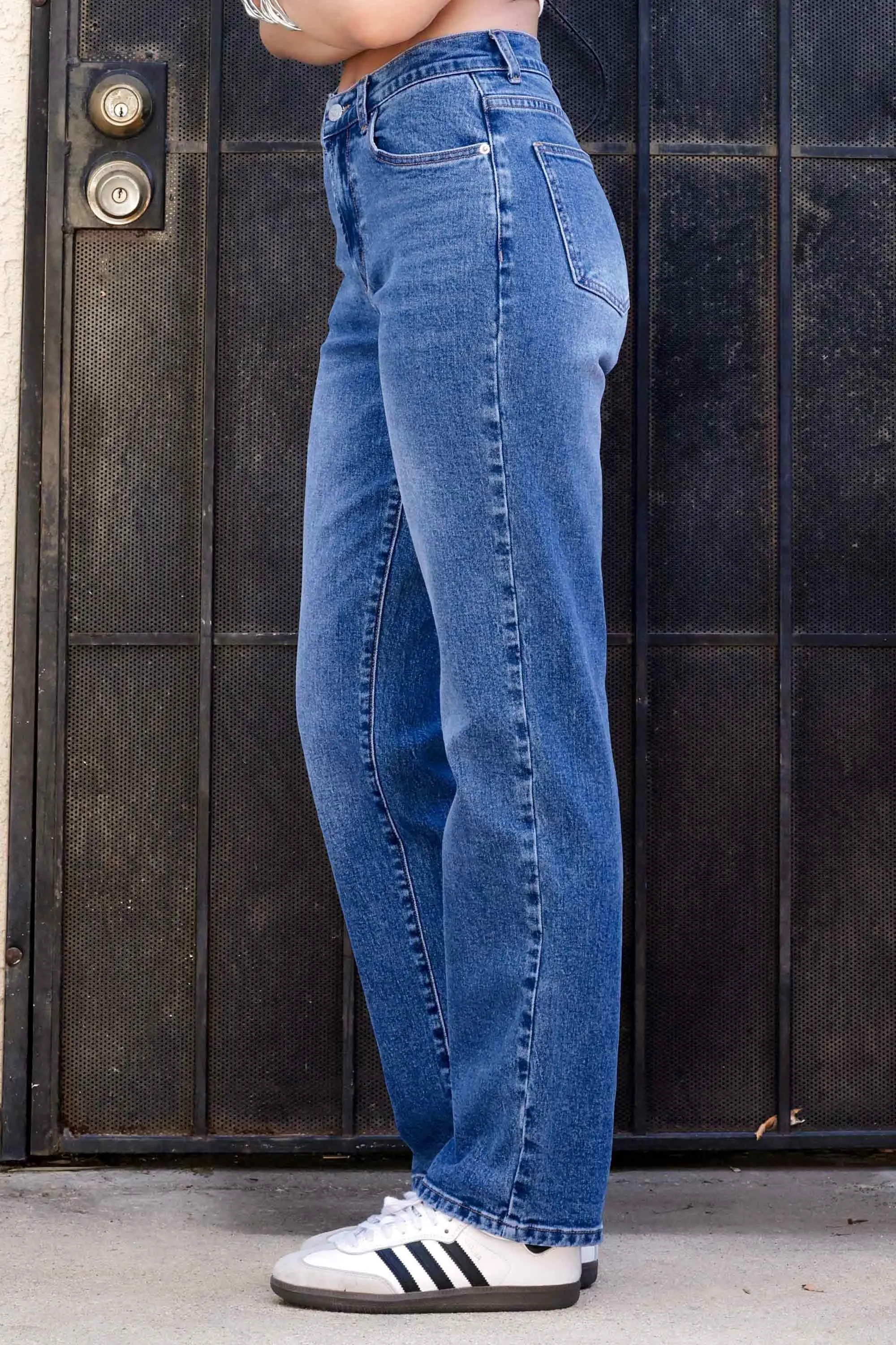 Back to 90s Slim Baggy Jeans